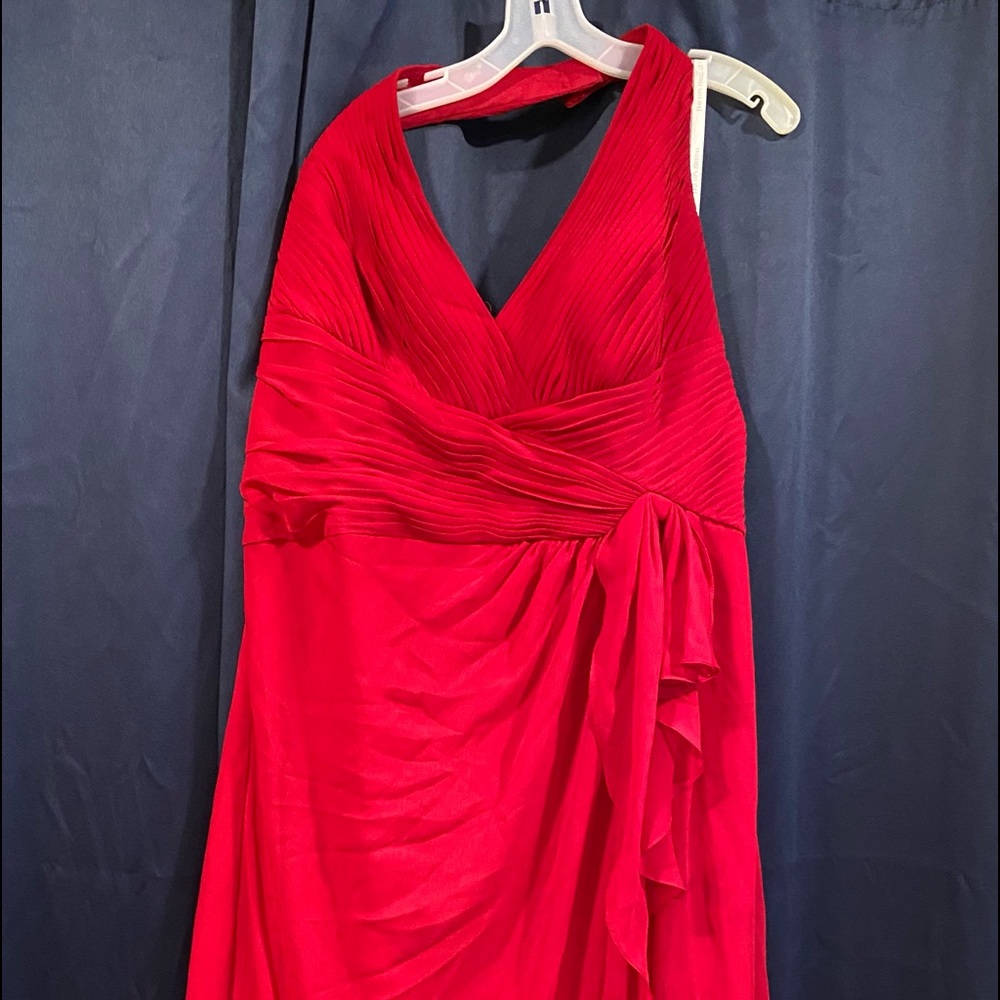 David’s bridal long red chiffon dress size 22.
